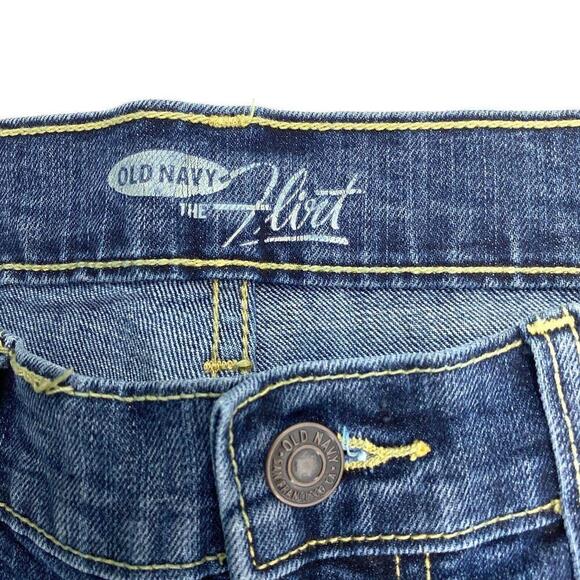 Old Navy The Flirt Skinny Women's size 4 Short Dark Wash Blue Denim Jeans - Picture 3 of 4